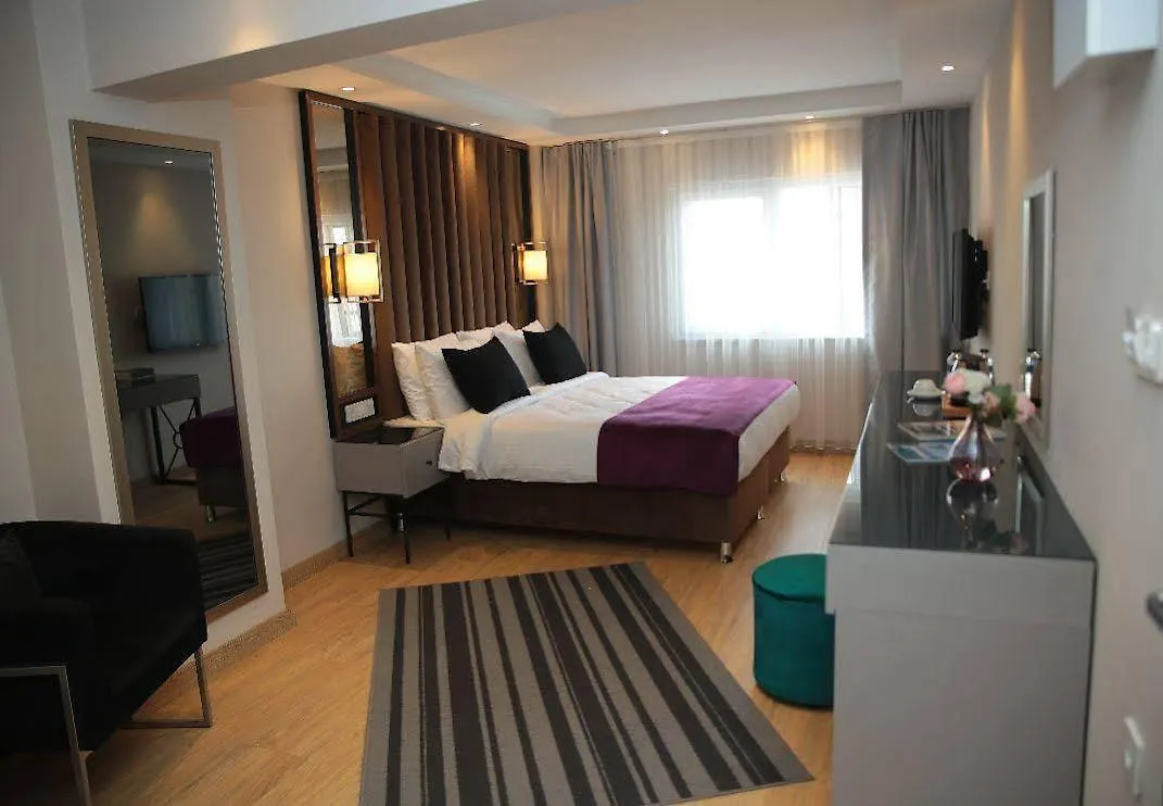 The Roomy Hotel Sisli Istanbul