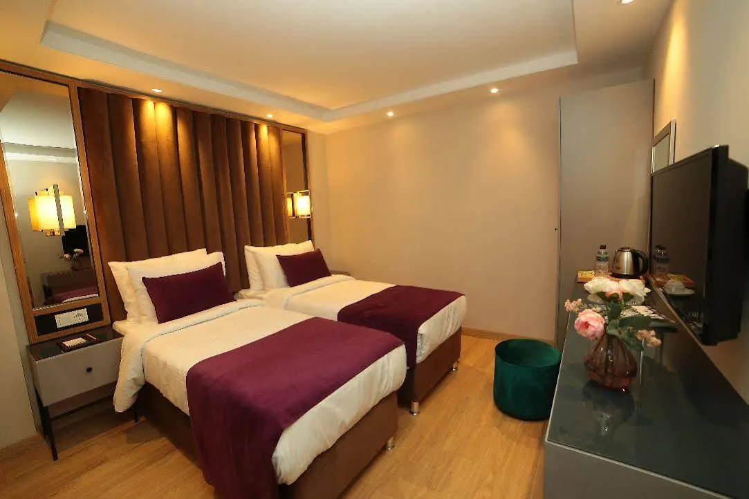 The Roomy Hotel Sisli Istanbul