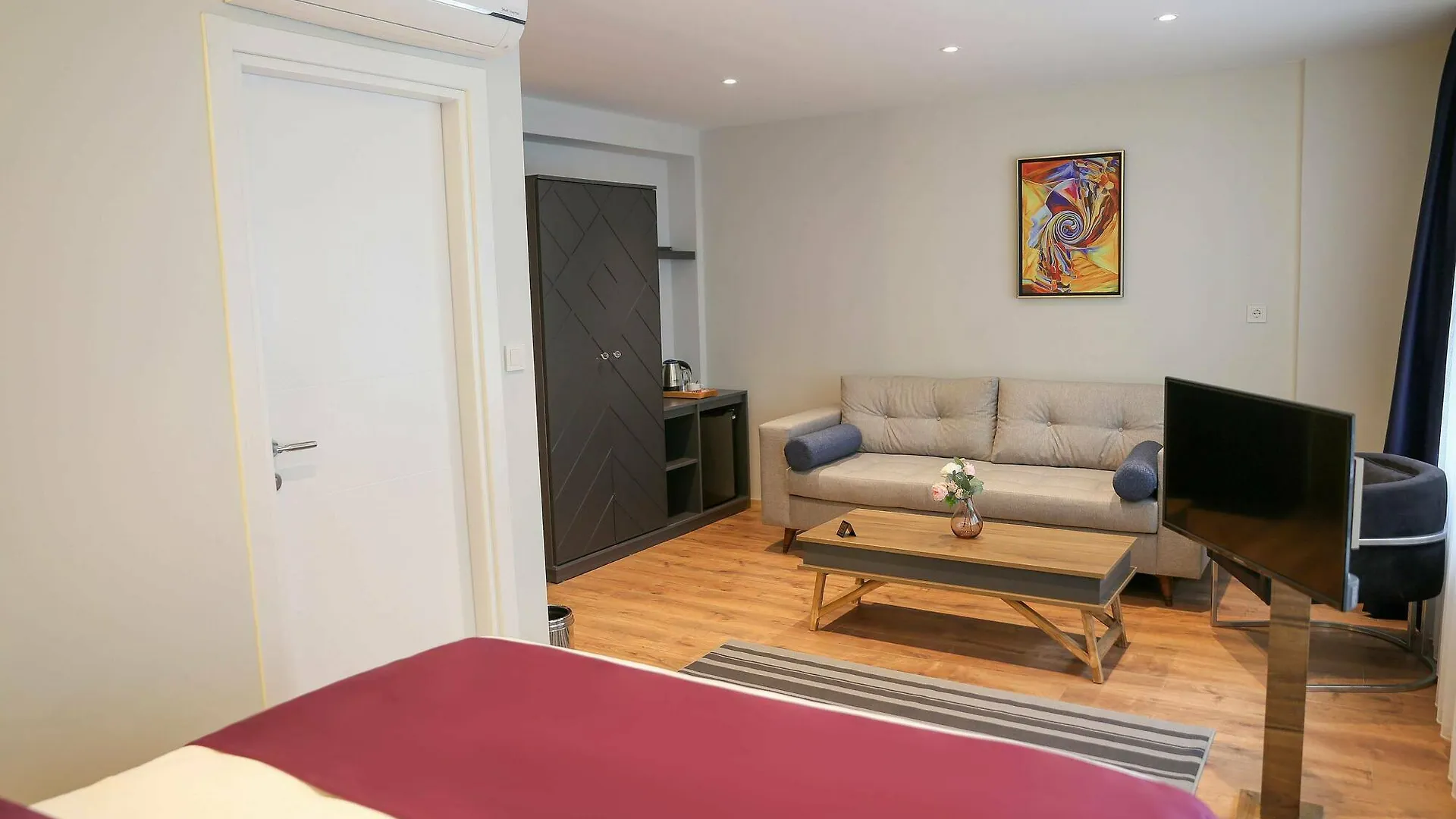 The Roomy Hotel Sisli Istanboel 2*,  Turkije